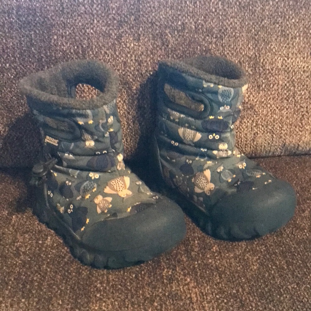 Winter boots